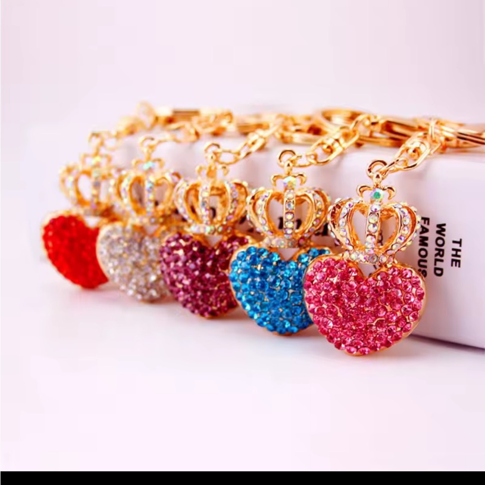 Pink heart queen of hearts crown bling handbag purse charm keychain pendant